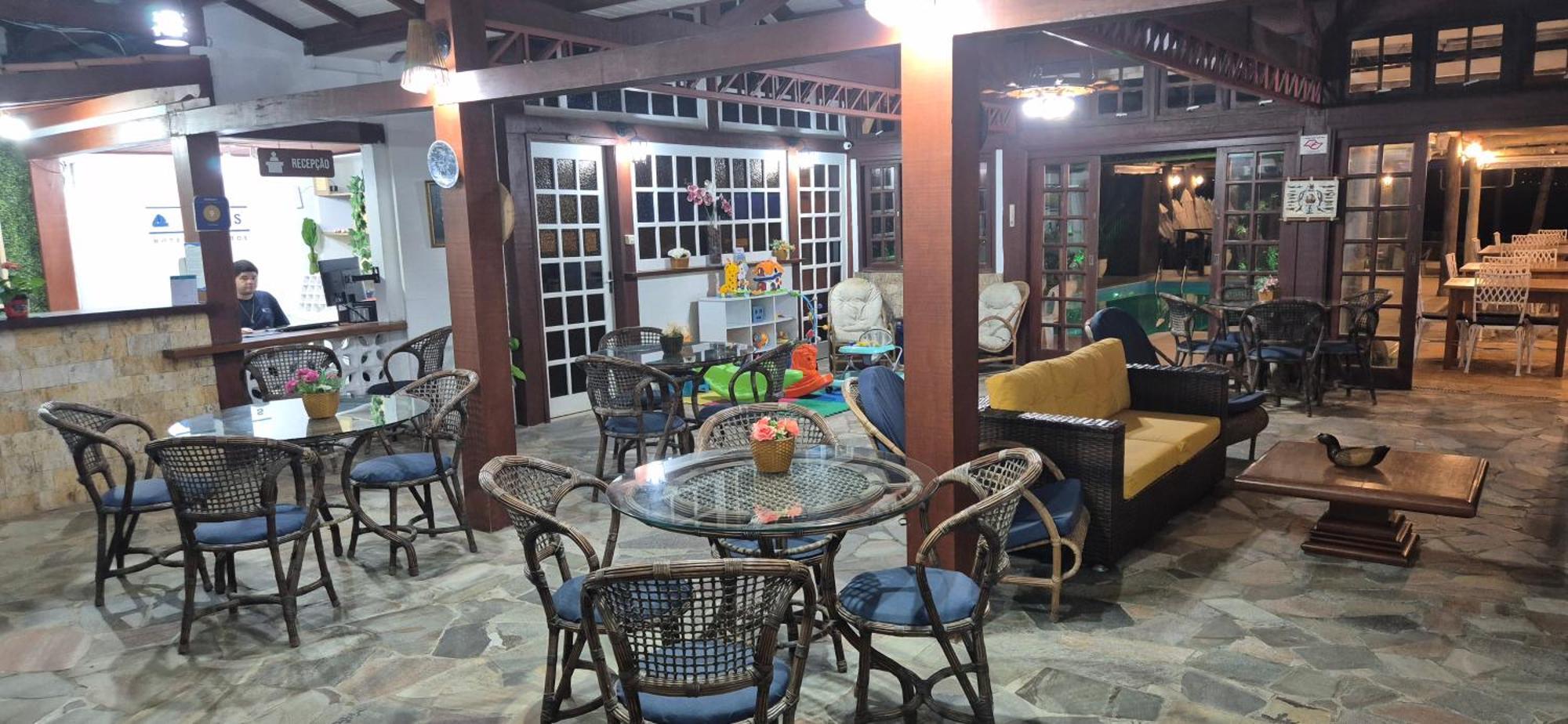 Pris Hotel Barequeçaba 外观 照片